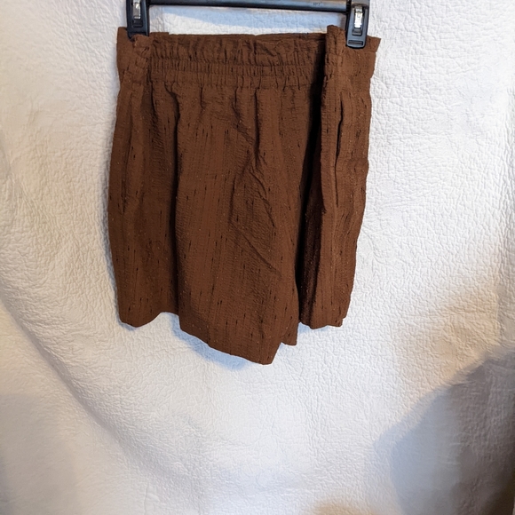 🌞Woman's Shorts - Picture 3 of 3